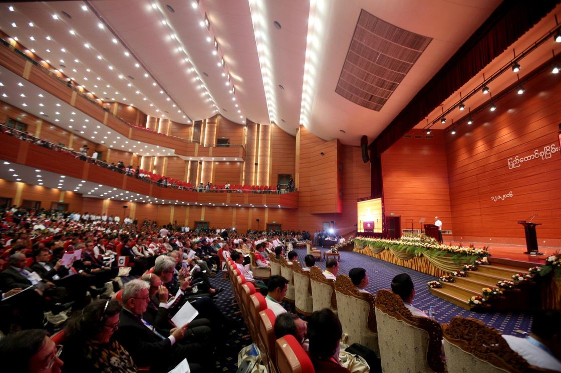 會議場地的選擇，主要考慮哪些因素？